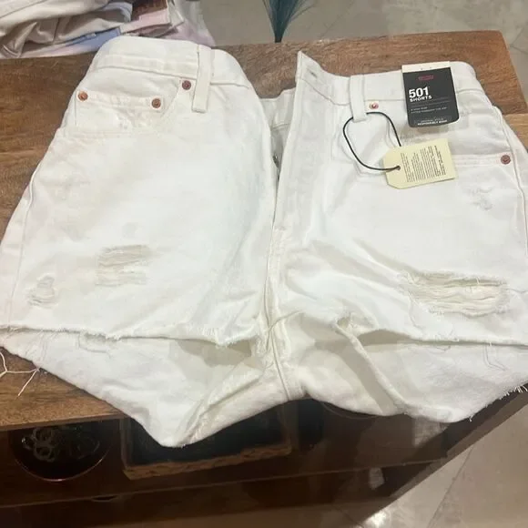 NWT Levi’s White 501 Denim Cut Off Shorts Straight Hi Rise - Picture 5 of 5